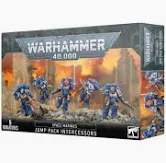 Warhammer 40K: Space Marines jump pack intercessors